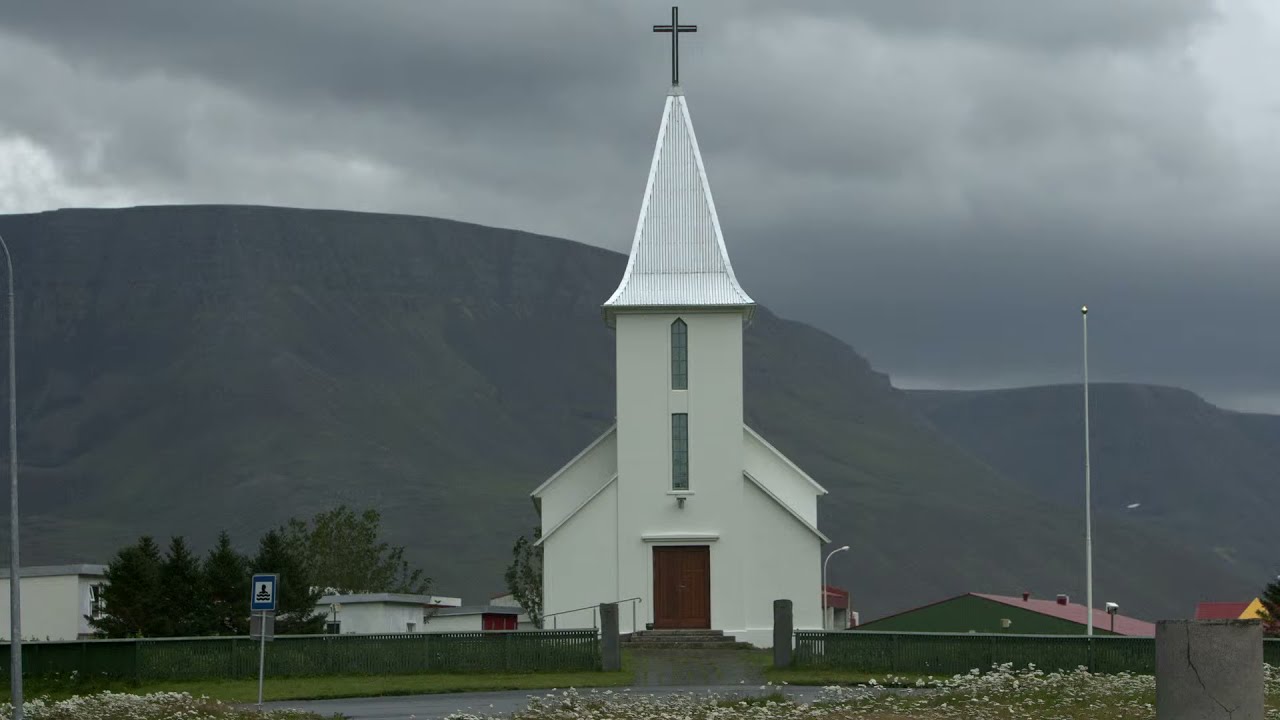 Messa í Suðureyrarkirkju